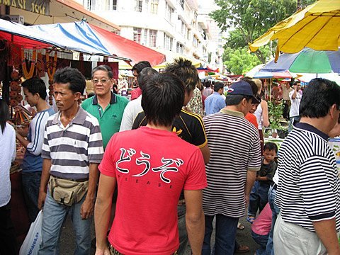 外国人が着ている変な日本語のtシャツ 画像２２枚 マダム リリー