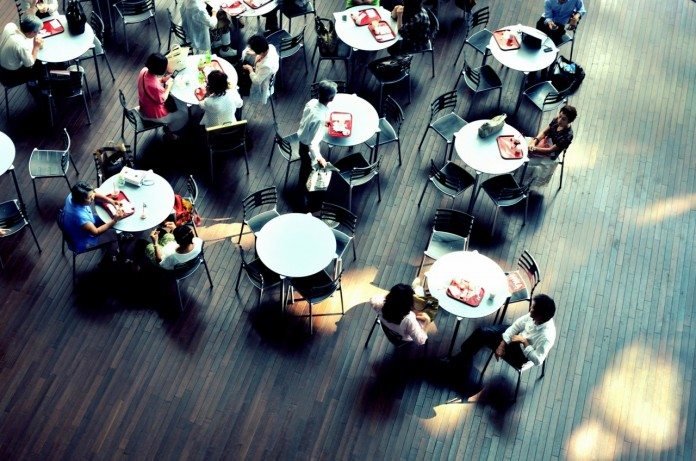 チップなしで最高のおもてなしを期待するのって、厚かましくない？